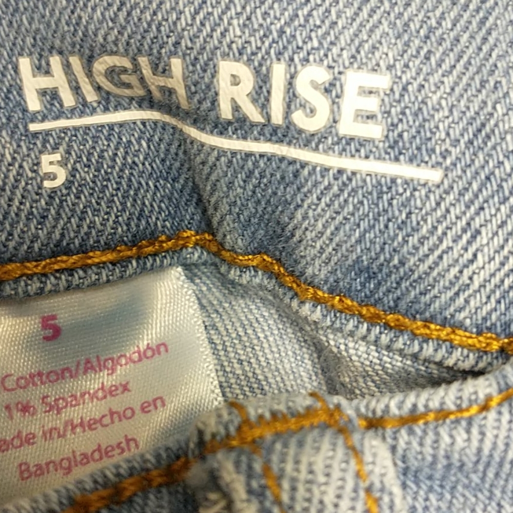 No Boundaries High Rise Jean Shorts Size 5 - Picture 3 of 7